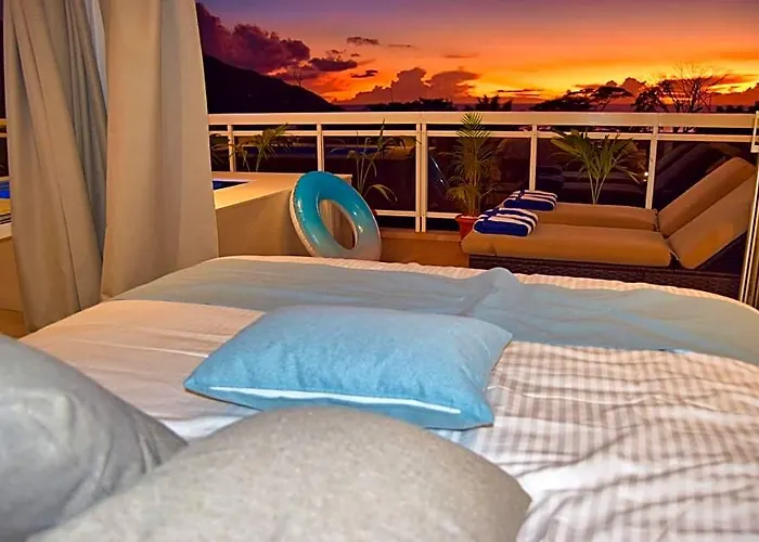 Hotel Venlia 4*